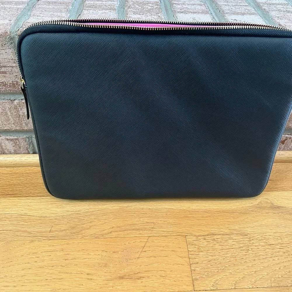 Kate Spade Black Laptop Sleeve Sleek Professional Design